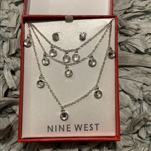 Nine West necklace with earrings